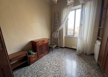 Camera da letto - Appartamento via Giovanni Opisso, Genova (zona Pegli) - foto 18
