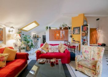 Soggiorno - Attico via Teglia, Genova (zona Bolzaneto) - foto 5