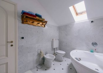 Bagno - Attico via Teglia, Genova (zona Bolzaneto) - foto 15