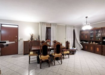 Salone - Villa a Schiera via Asti, 33, Rivalta di Torino - foto 7