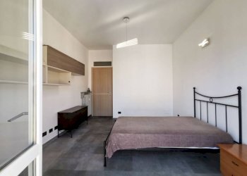 Camera da letto - Quadrilocale corso Vercelli, 121, Torino (zona Barriera Milano) - foto 33