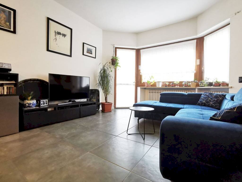 Salone - Quadrilocale via Mocchie, 6, Torino (zona Cit Turin) - foto 3