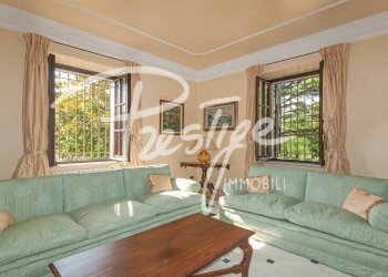 Salone - Villa via Montalbano, La Spezia - foto 12