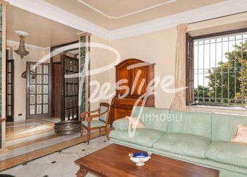 Salone - Villa via Montalbano, La Spezia - foto 14