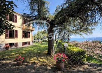 Giardino - Villa via Montalbano, La Spezia - foto 1