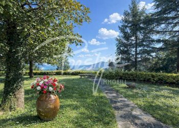 Giardino - Villa via Montalbano, La Spezia - foto 31