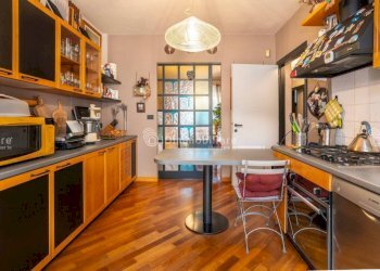 Cucina - Apartment via Caldano, 90/2, Caselle Torinese - photo 18
