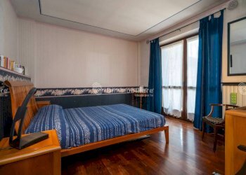 Camera da letto - Appartamento via Caldano, 90/2, Caselle Torinese - foto 24