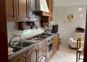 Cucina - Appartamento strada degli Inversegni, 4, Luserna San Giovanni - foto 4