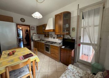 Cucina - Appartamento strada degli Inversegni, 4, Luserna San Giovanni - foto 5