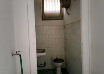 Bagno 2. - Shop via Camillo Negro, Roma - photo 21