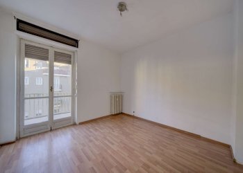 dsc09522_3_4_5_6 - Bilocale via Pordenone, 16, Torino (zona Santa Rita) - foto 7