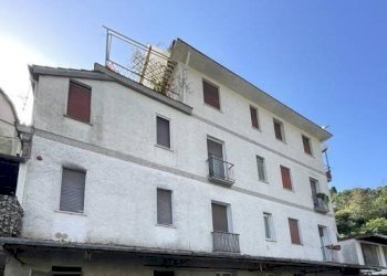 Facciata - Four-room apartment at auction via Dogali, 71, Santa Margherita Ligure - photo 2