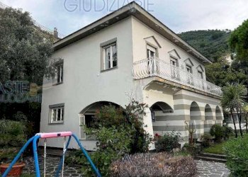 Facciata - Villa all'asta via Alfonso Mezzano, 5, Pieve Ligure - foto 1