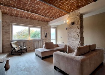 img-20251029-wa0082 - Casa indipendente via Vallà, 1, Brozolo - foto 1