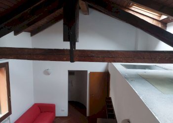 soppalco soggiorno - Trilocale via San Mamolo, Bologna (zona Colli) - foto 7