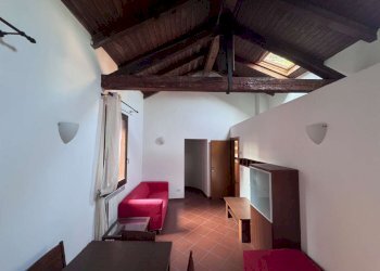 soggiorno - Trilocale via San Mamolo, Bologna (zona Colli) - foto 8