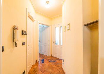 Independent house Carmagnola - photo 1