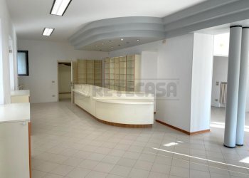 IMG_8148.jpg - Locale Commerciale Via Roma 22, Orgiano - foto 1