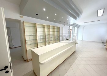 IMG_8151.jpg - Locale Commerciale Via Roma 22, Orgiano - foto 4