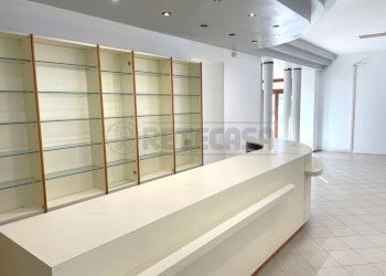 IMG_8152.jpg - Locale Commerciale Via Roma 22, Orgiano - foto 5