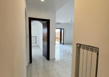 WhatsApp Image 2025-10-28 at 12.57.22 (8).jpeg - Quadrilocale Via Roma 663, San Felice Circeo - foto 11