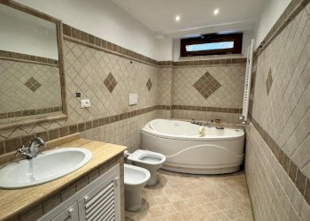 WhatsApp Image 2025-10-28 at 12.57.22 (9).jpeg - Quadrilocale Via Roma 663, San Felice Circeo - foto 13