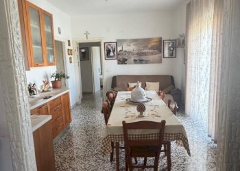 soggiorno pranzo - Quadrilocale Via Palmiro Togliatti, Monopoli - foto 16