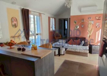 7d3fe0ad-a713-4704-af2d-8bd7587b19e0.jpg - Three-room apartment Strada Corsa, Imperia - photo 1