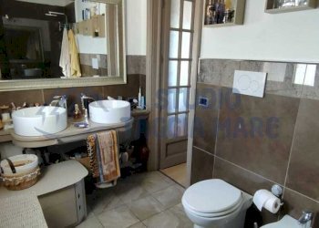 19647a10-8810-41bd-8836-69d2fb22444c.jpg - Three-room apartment Strada Corsa, Imperia - photo 23