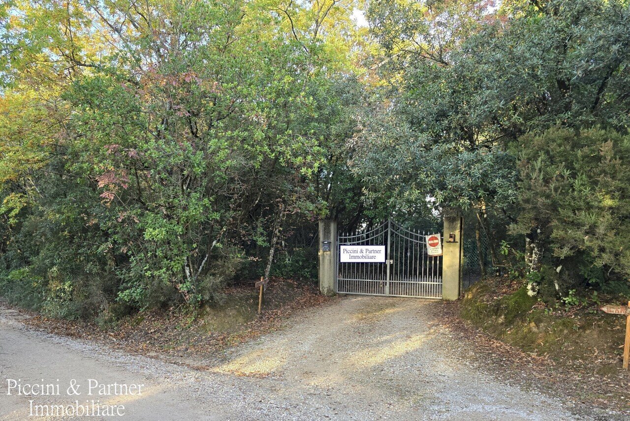 02.jpg - Villa Località Cinque Cerri, Bettona - foto 2