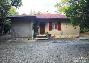 01.jpg - Villa Località Cinque Cerri, Bettona - foto 1