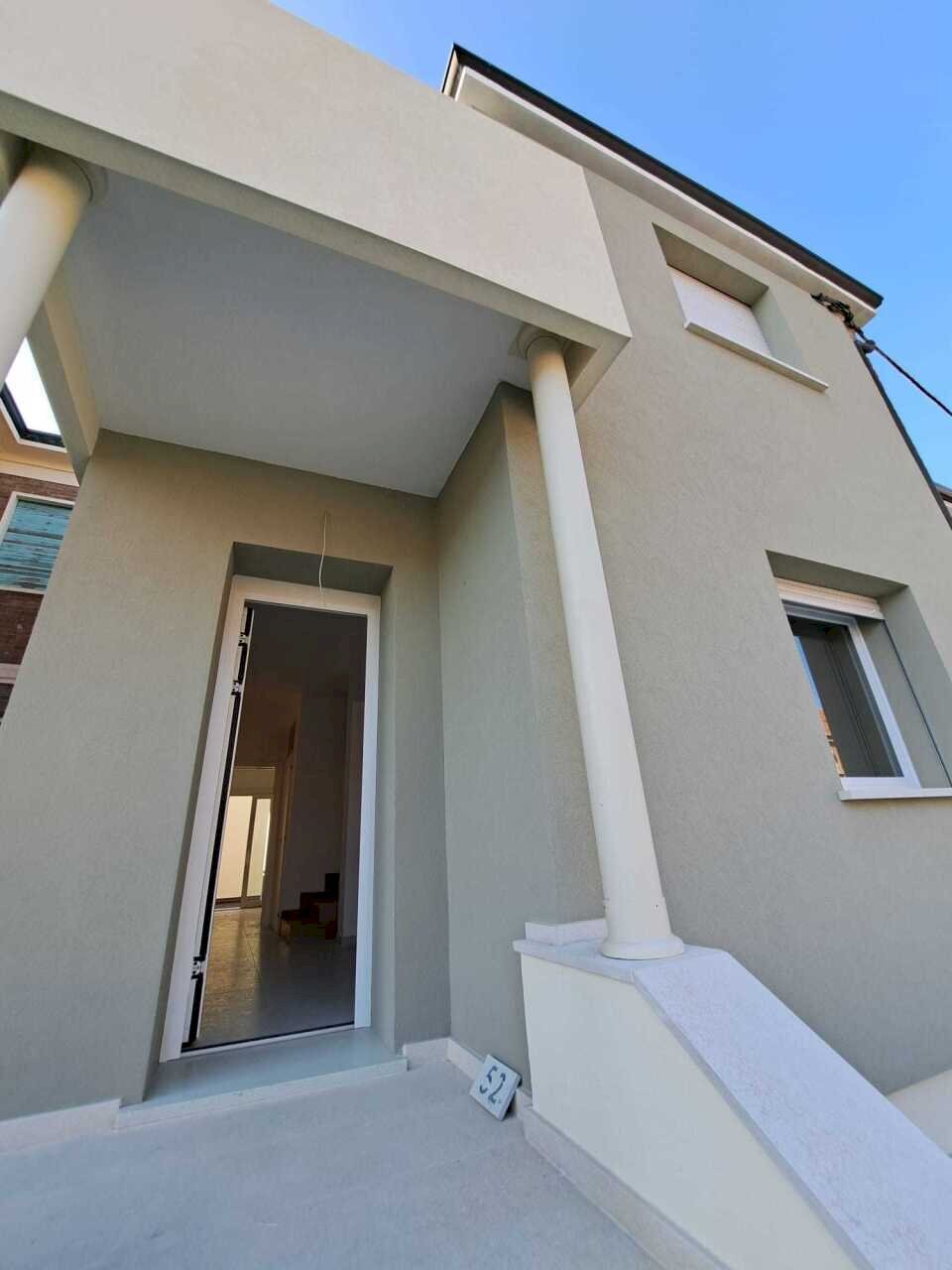 esterno - Porzione di casa Viale Trieste 52, Rovigo - foto 3