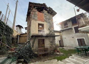 Rustic Frazione biò, Traves - photo 1