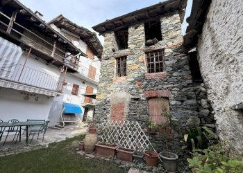 Rustic Frazione biò, Traves - photo 5