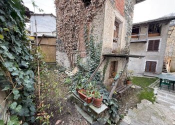 Rustic Frazione biò, Traves - photo 8