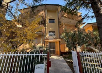 Trilocale Viale Scrivia, Riccione - foto 1