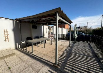 Semi-detached house Via Rosasco, Castelnovetto - photo 18