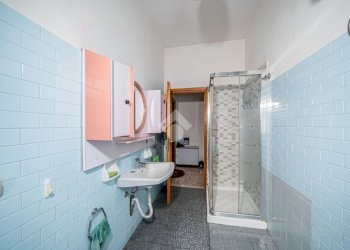 Four-room apartment Via Vasco De Gama, Reggio nell'Emilia - photo 17