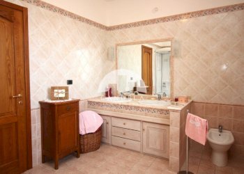 Villa Lesegno - photo 12