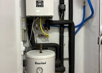 Shop Località Piana Gallo, Alba - photo 8