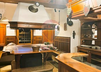 Cucina - Locale Commerciale Via Roma
 
22, Val di Zoldo - foto 15