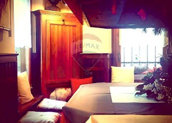 Camera / camera da letto - Locale Commerciale Via Roma
 
22, Val di Zoldo - foto 22