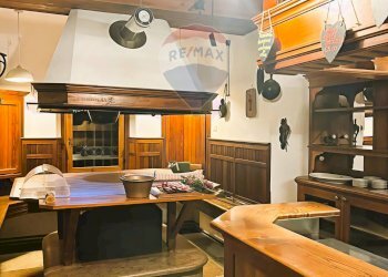 Cucina - Locale Commerciale Via Roma
 
22, Val di Zoldo - foto 26