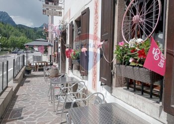 Terrazza - Locale Commerciale Via Roma
 
22, Val di Zoldo - foto 33