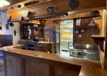 Cucina - Locale Commerciale Via Roma
 
22, Val di Zoldo - foto 8