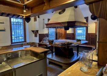 Cucina - Locale Commerciale Via Roma
 
22, Val di Zoldo - foto 10