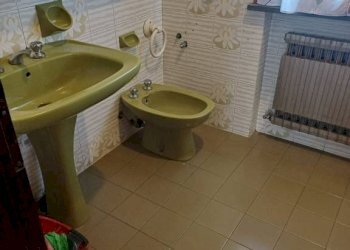 Bagno - Villa a Schiera via Canzio Zoldi, Novi di Modena - foto 12