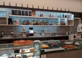 Interno non residenziale - Bar Tavola Calda - Fredda Tangenziale Bruno Losi, Carpi - foto 1