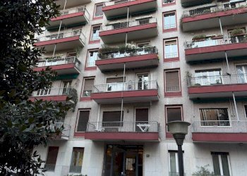 Facciata - Trilocale via San Vincenzo, 18/a, Milano (zona San Vittore) - foto 9